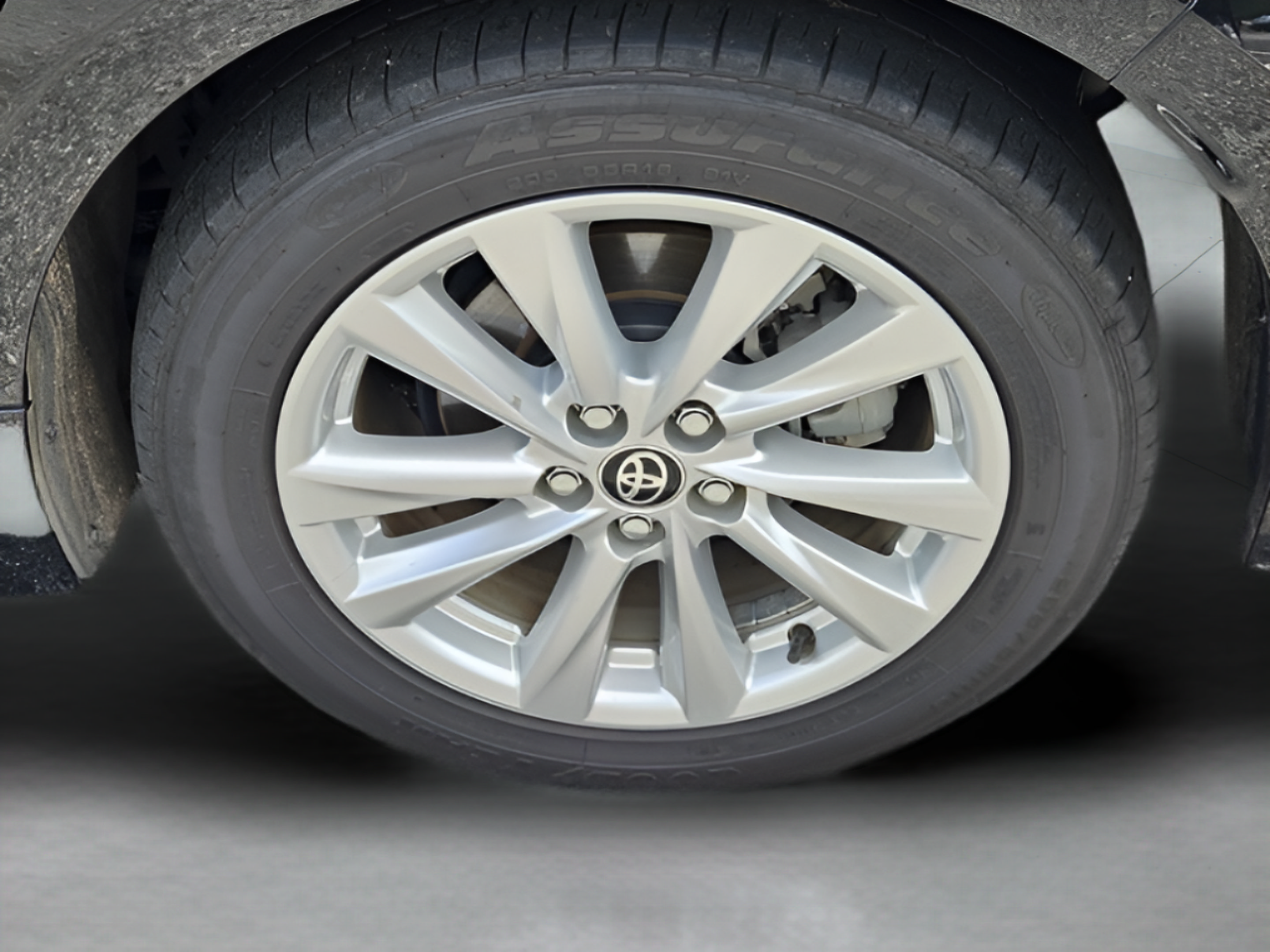 Certified 2023 Toyota Corolla XLE FWD image 30