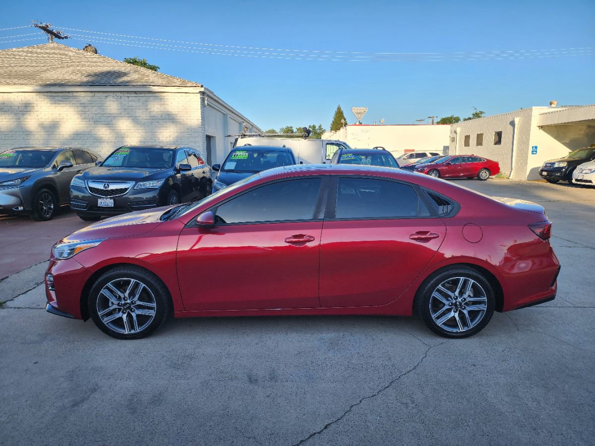 Used 2019 Kia Forte S w/ S Premium Package FWD image 2