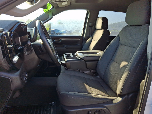 Used 2025 Chevrolet Silverado 2500 LT w/ Convenience Package AWD/4WD image 14