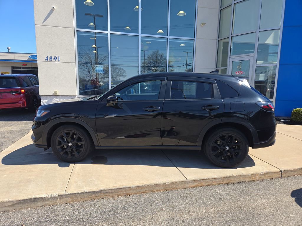 Certified 2024 Honda HR-V Sport image 6