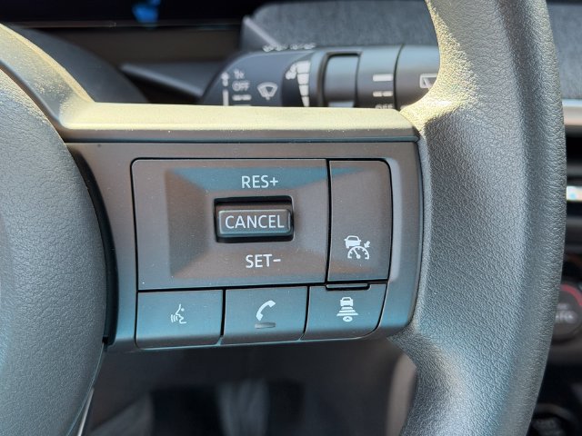 New 2027 Nissan Kicks SV w/ SV Premium Package AWD/4WD image 17