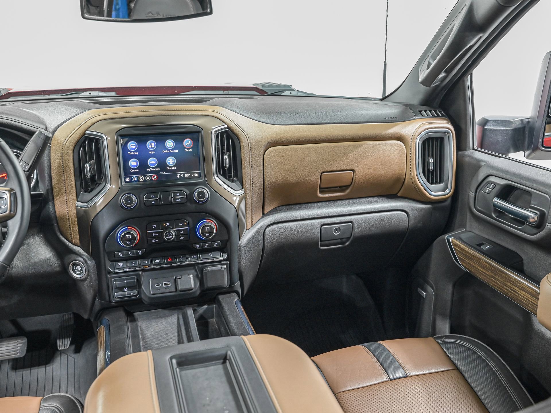 Used 2022 Chevrolet Silverado 2500 High Country w/ Safety Package II image 29