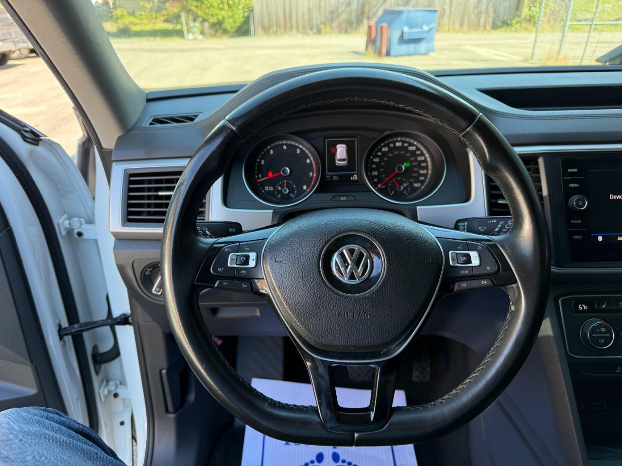 Used 2019 Volkswagen Atlas SE FWD image 17