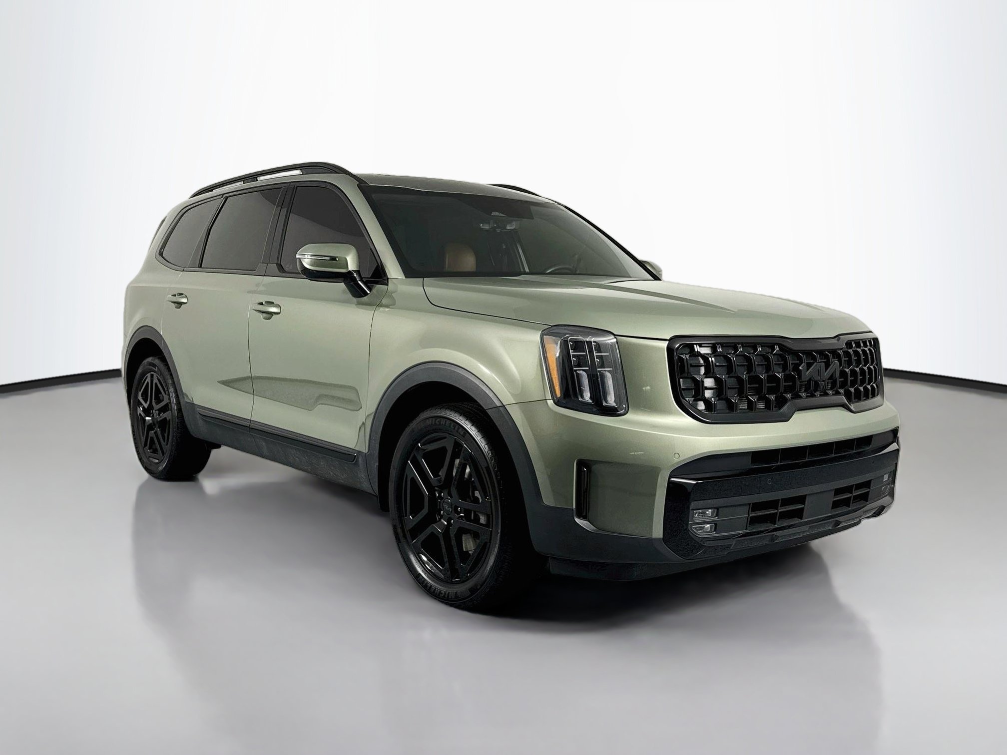 Used 2025 Kia Telluride SX Prestige X-Line AWD/4WD image 3