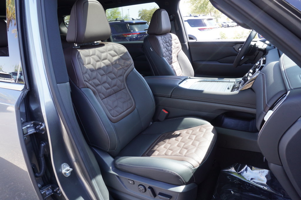 New 2026 Nissan Armada Platinum Reserve AWD/4WD image 13