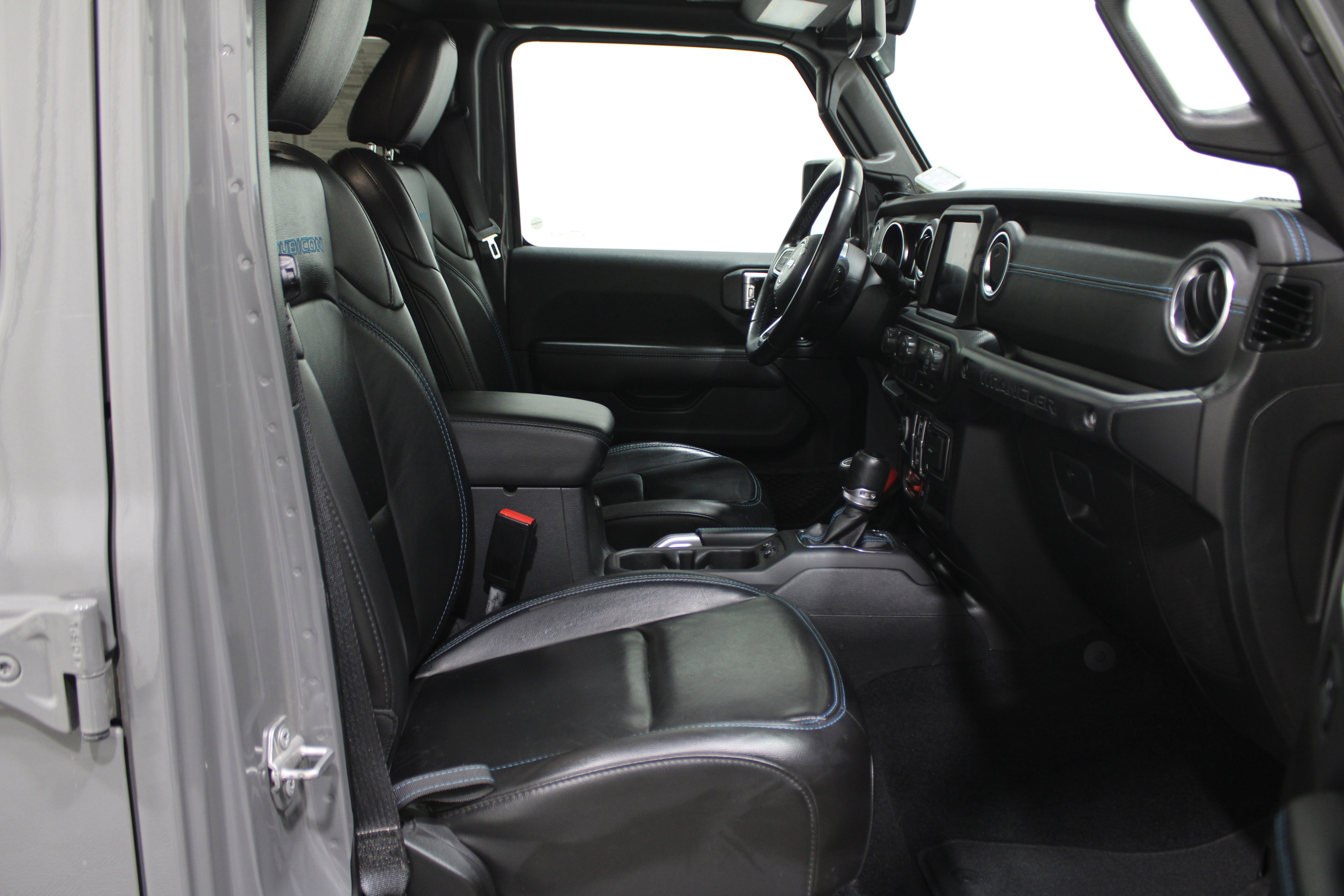 Used 2021 Jeep Wrangler Unlimited Rubicon 4xe image 29