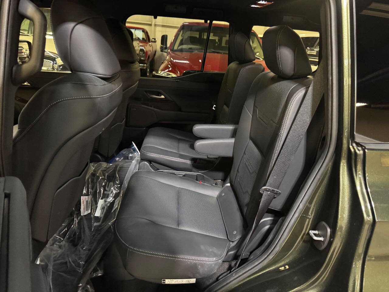 Used 2025 Lexus GX 550 w/ Accessory Package (2T) AWD/4WD image 15