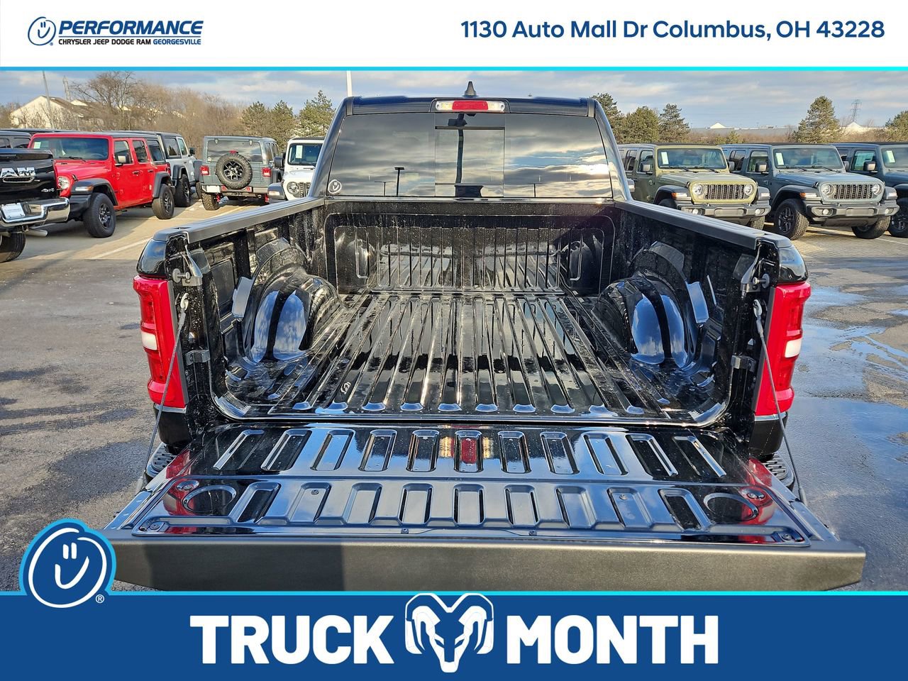 New 2026 RAM 1500 4x4 Crew Cab image 8