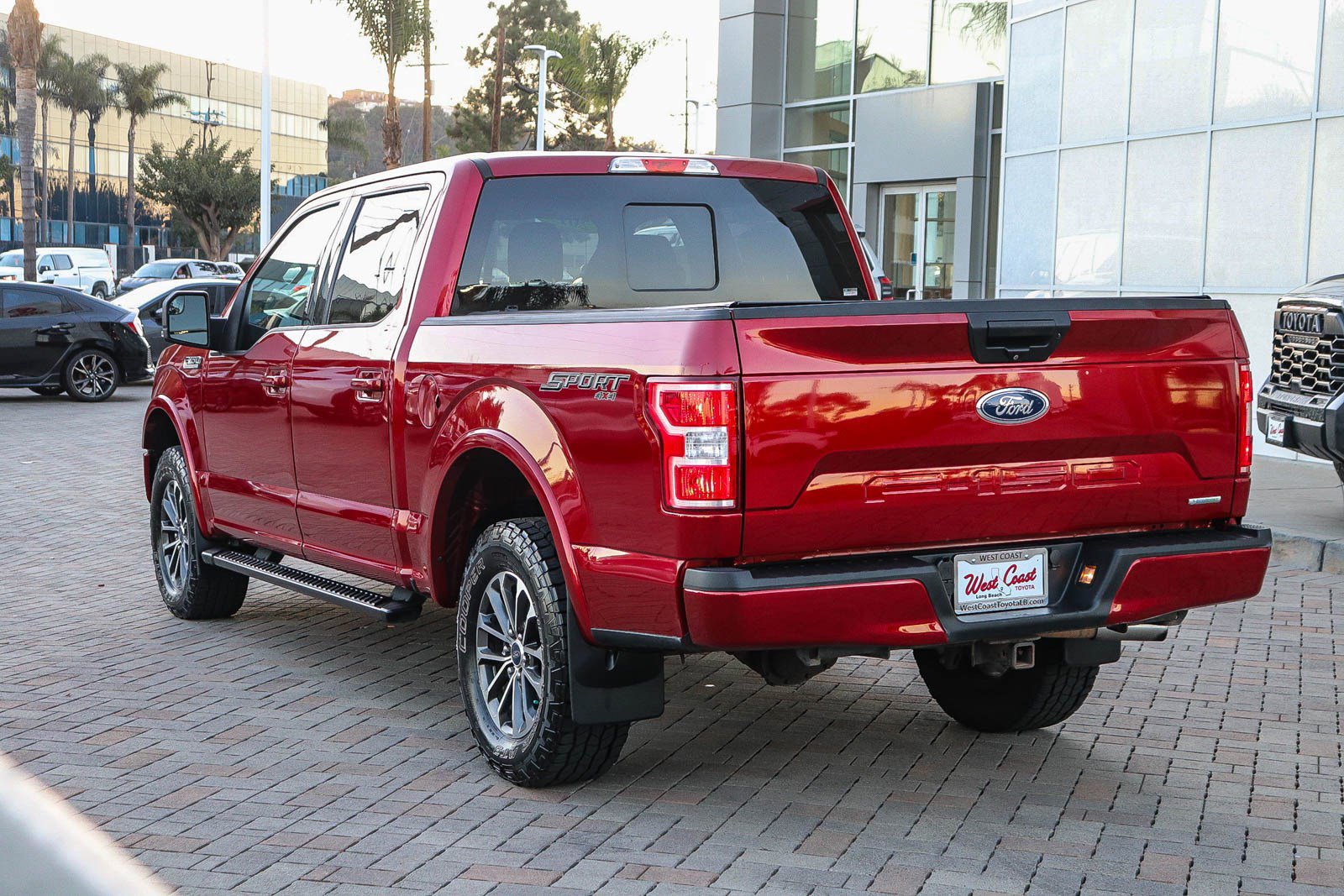 Used 2019 Ford F150 XLT w/ Equipment Group 302A Luxury image 10