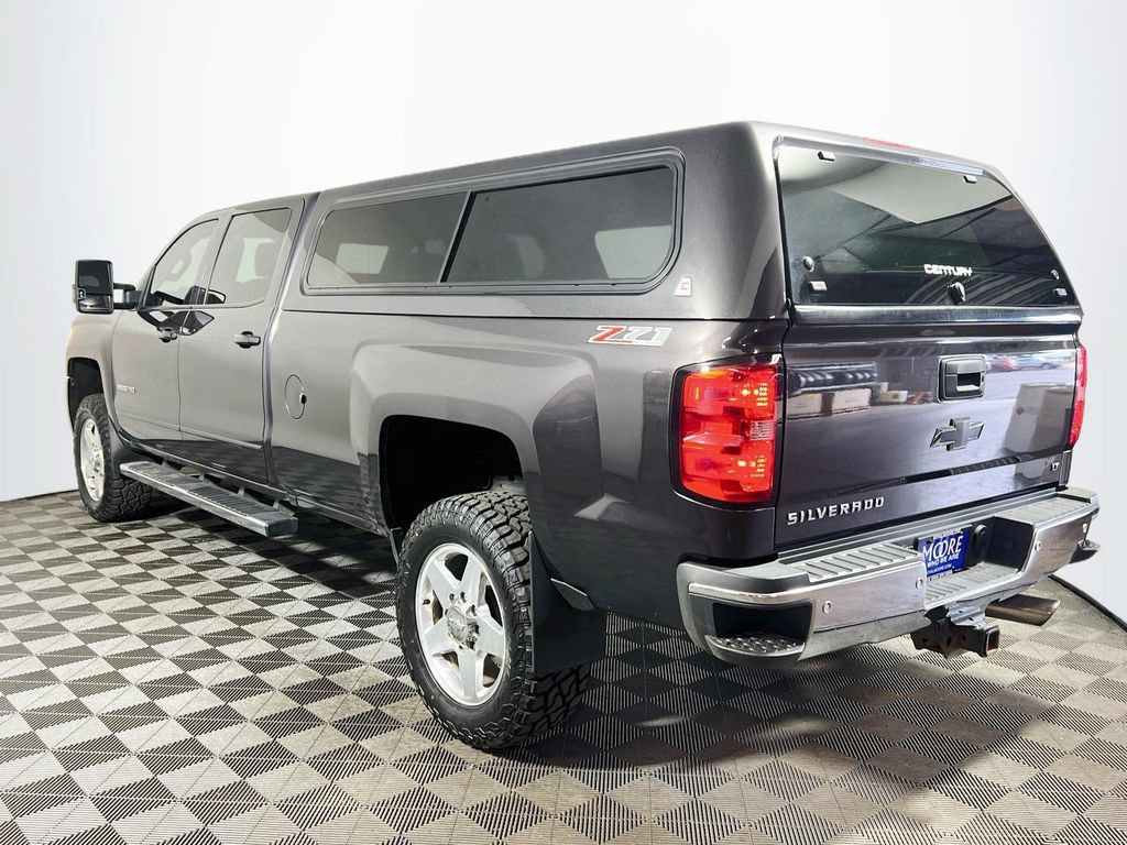 Used 2015 Chevrolet Silverado 2500 LT w/ LT Convenience Package AWD/4WD image 5