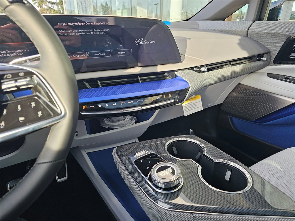 New 2026 Cadillac Optiq Sport 2 image 24