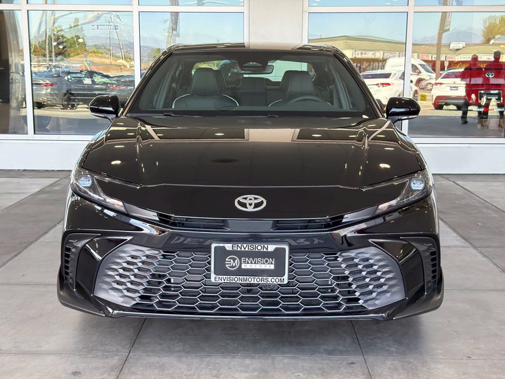 Certified 2026 Toyota Camry SE w/ Convenience Package FWD image 4