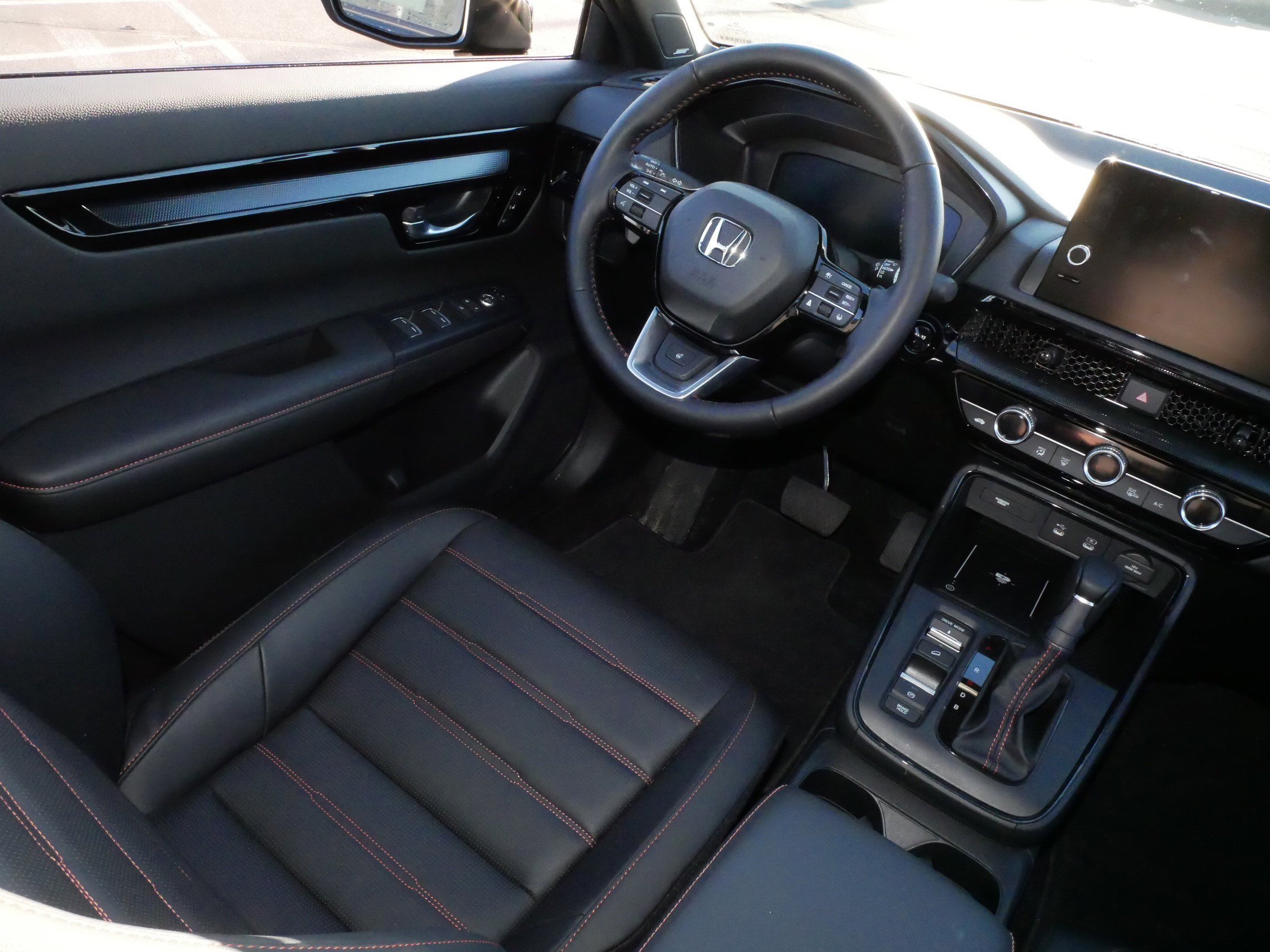 Certified 2026 Honda CR-V Sport Touring image 10