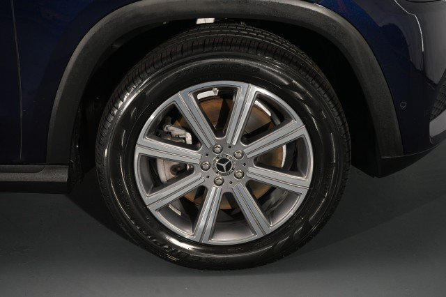 Used 2021 Mercedes-Benz GLS 450 4MATIC image 27