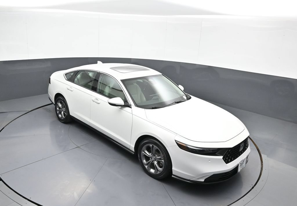 Certified 2024 Honda Accord EX-L image 35
