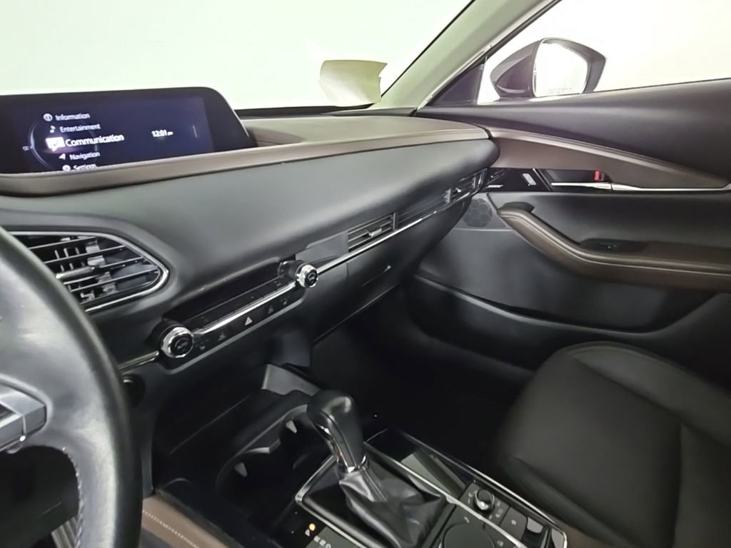 Used 2022 MAZDA CX-30 AWD 2.5 S w/ Premium Package image 21