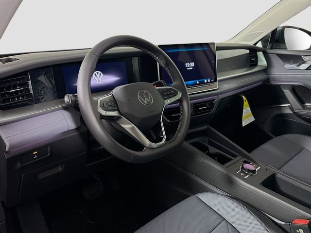 New 2026 Volkswagen Tiguan SE image 9