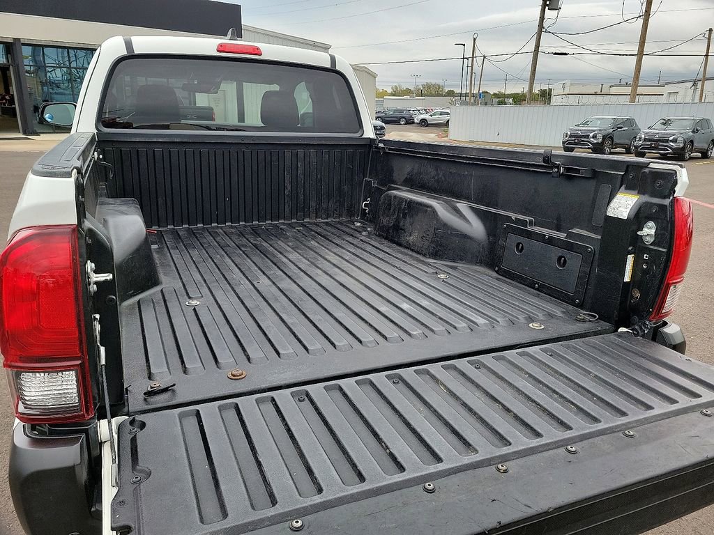 Used 2021 Toyota Tacoma SR image 8
