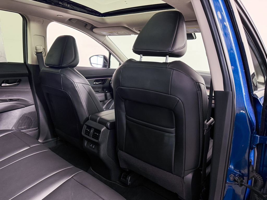 Certified 2025 Nissan Murano SL image 45