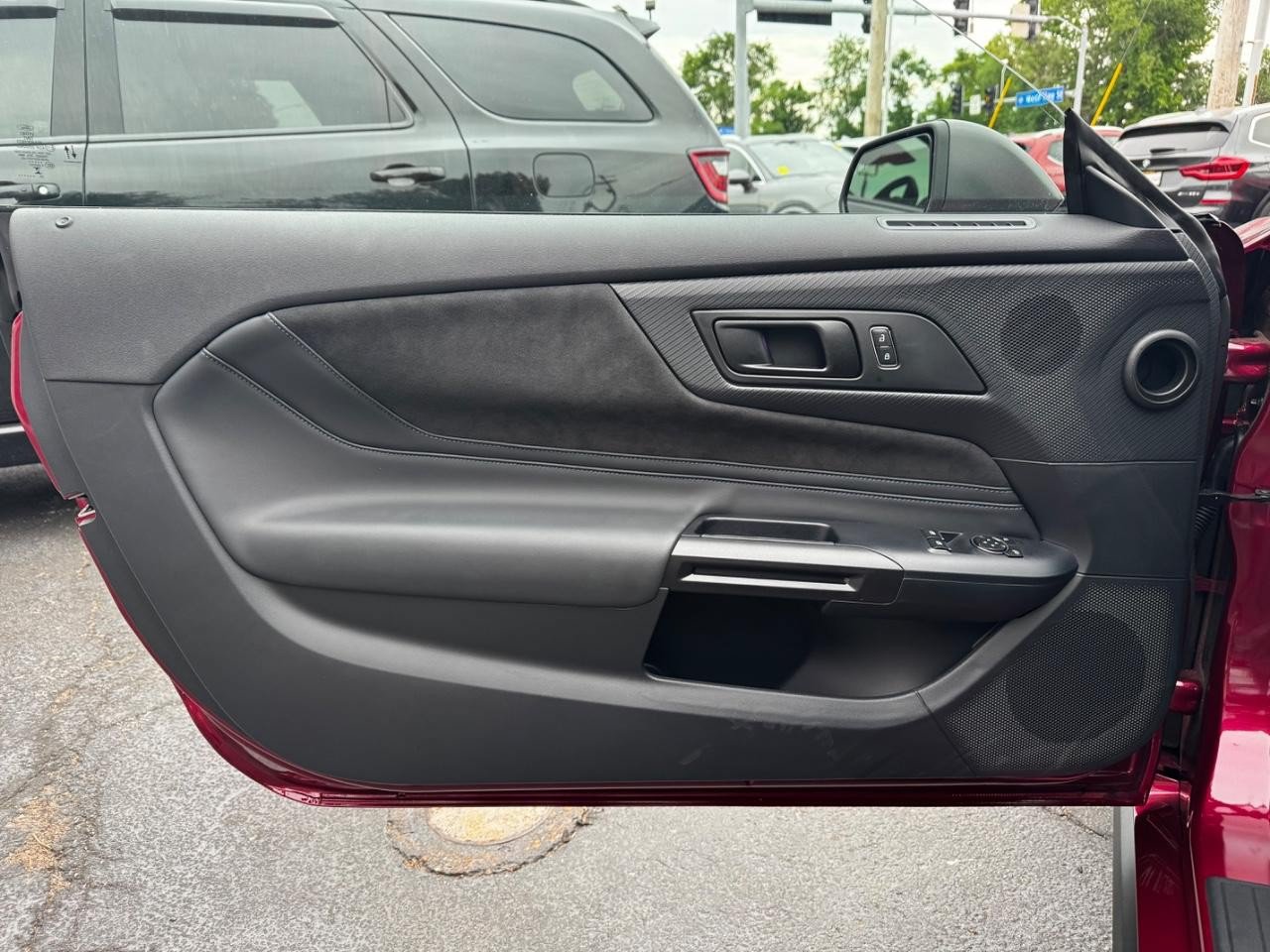 Used 2025 Ford Mustang Dark Horse RWD image 16