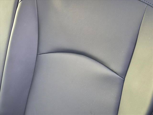 Certified 2022 Toyota Prius FWD image 7