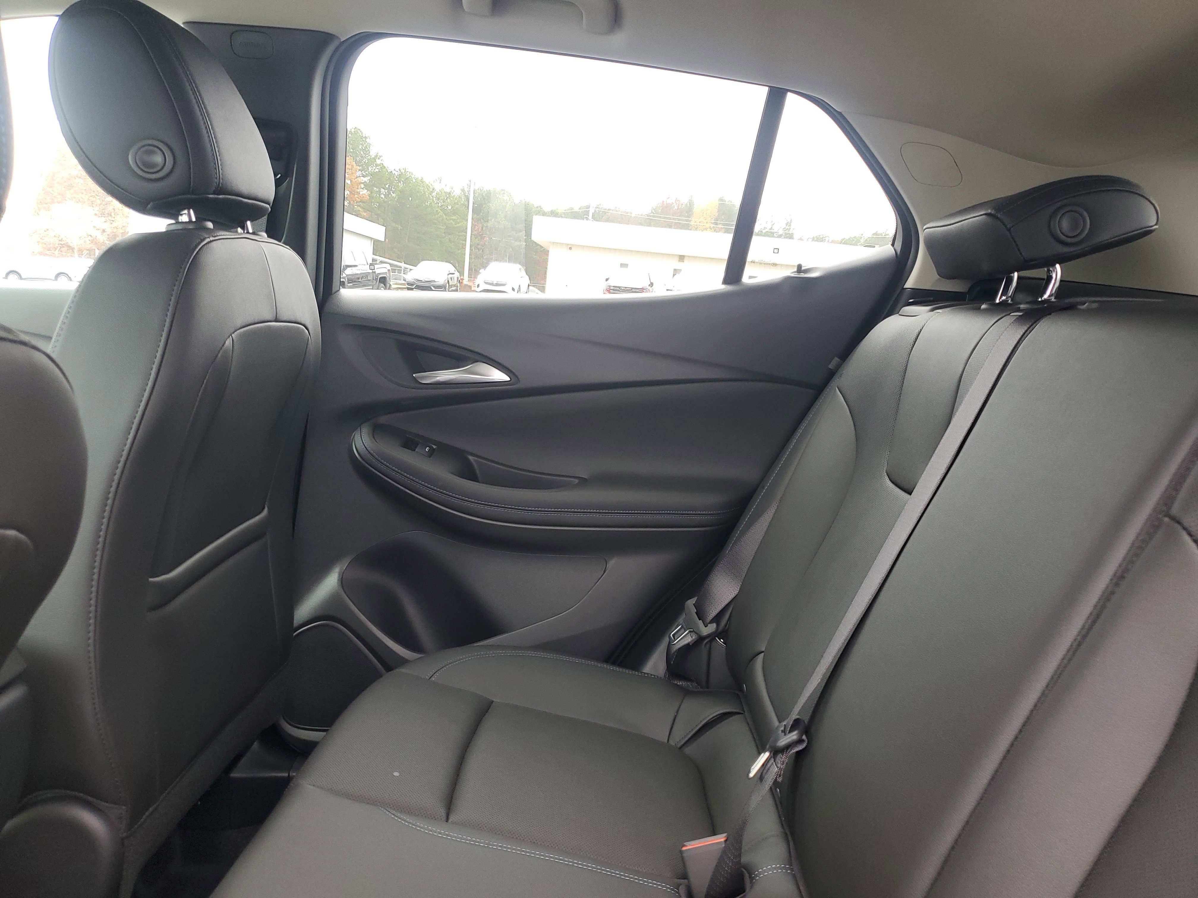 New 2026 Buick Encore GX Sport Touring image 9