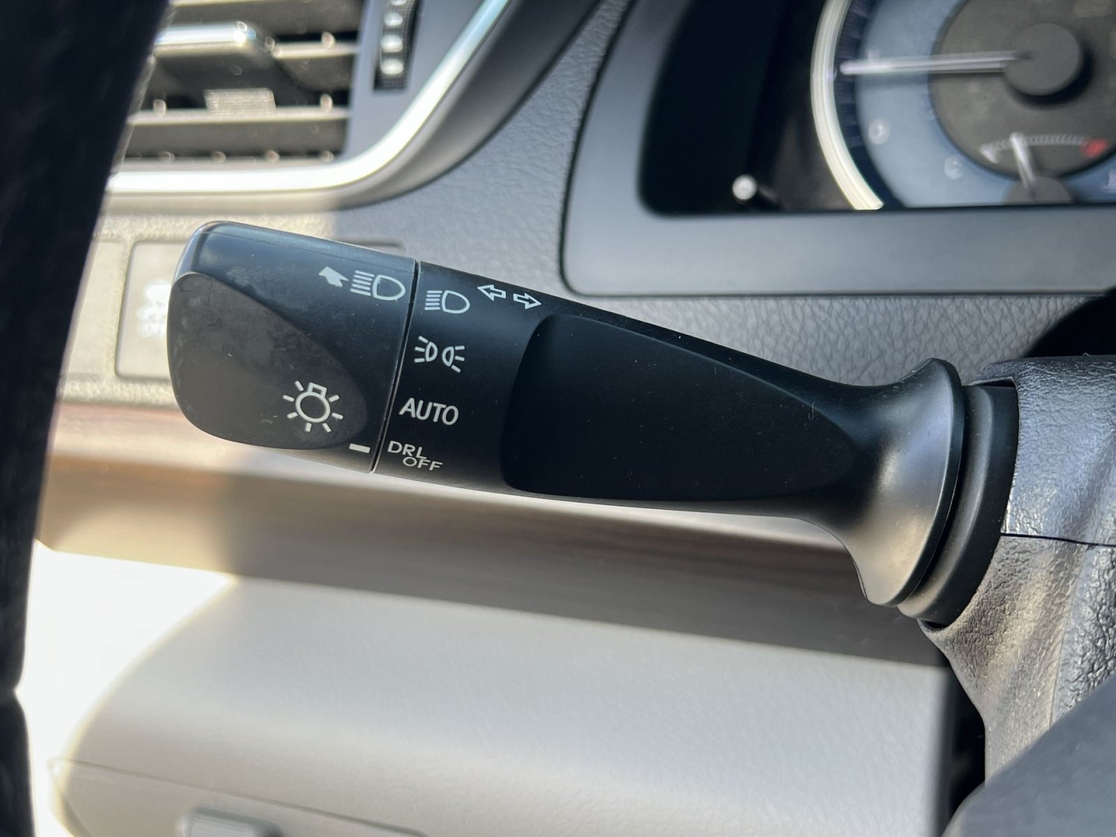 Used 2017 Toyota Camry XLE FWD image 56