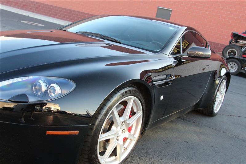 Used 2006 Aston Martin V8 Vantage Coupe image 35