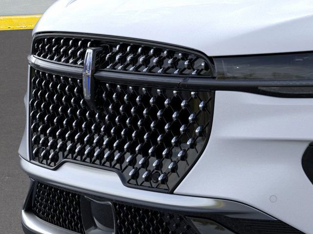 New 2026 Lincoln Nautilus Premier image 17