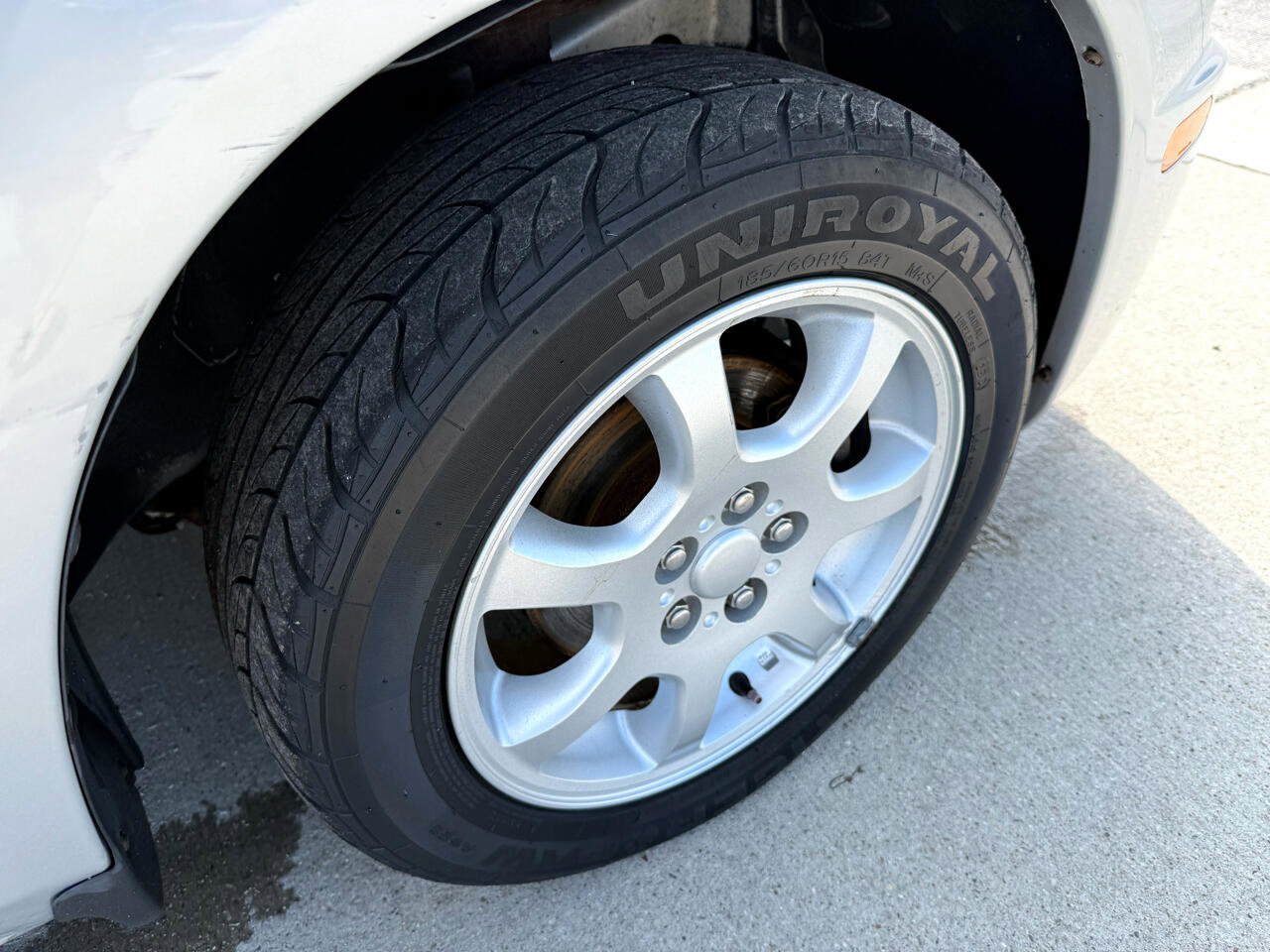 Used 2005 Dodge Neon SXT image 12