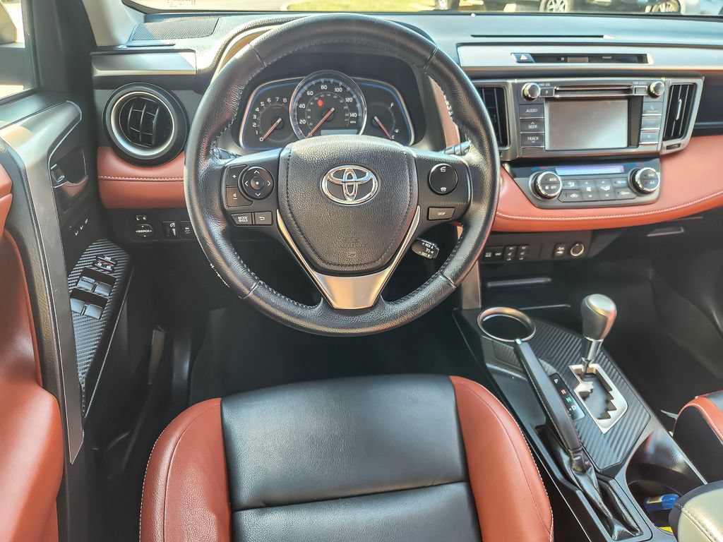 Used 2013 Toyota RAV4 Limited AWD/4WD image 11