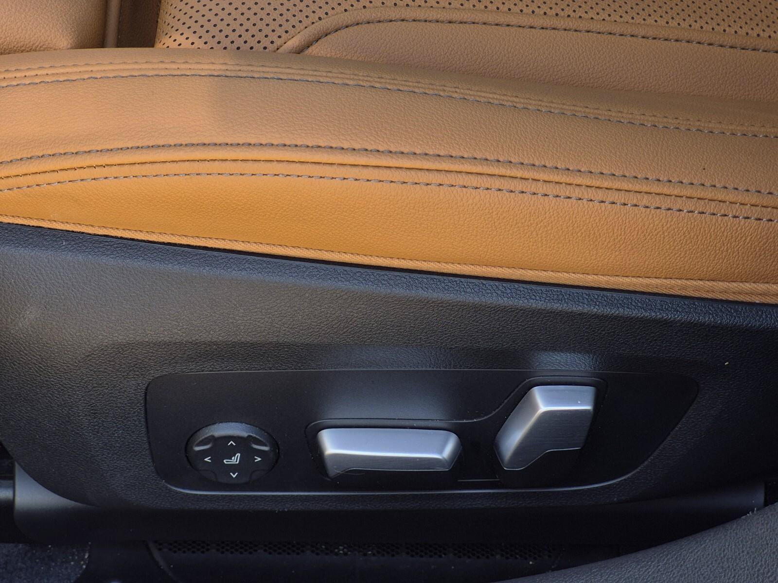 Used 2024 BMW 430i Gran Coupe xDrive w/ Premium Package AWD/4WD image 15
