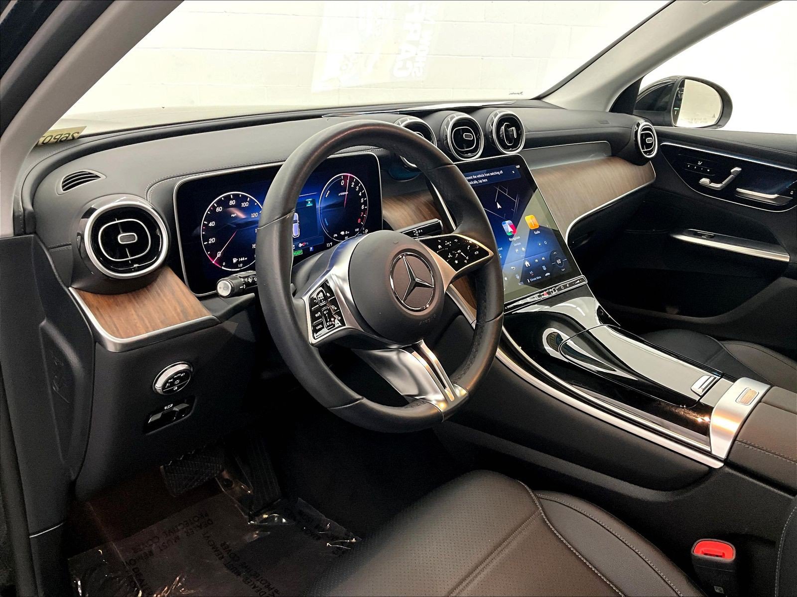 Certified 2025 Mercedes-Benz GLC 350e 4MATIC image 19