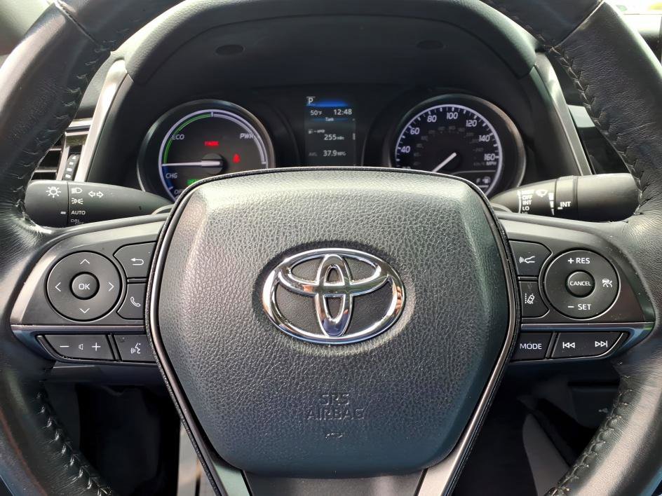 Certified 2022 Toyota Camry SE image 23