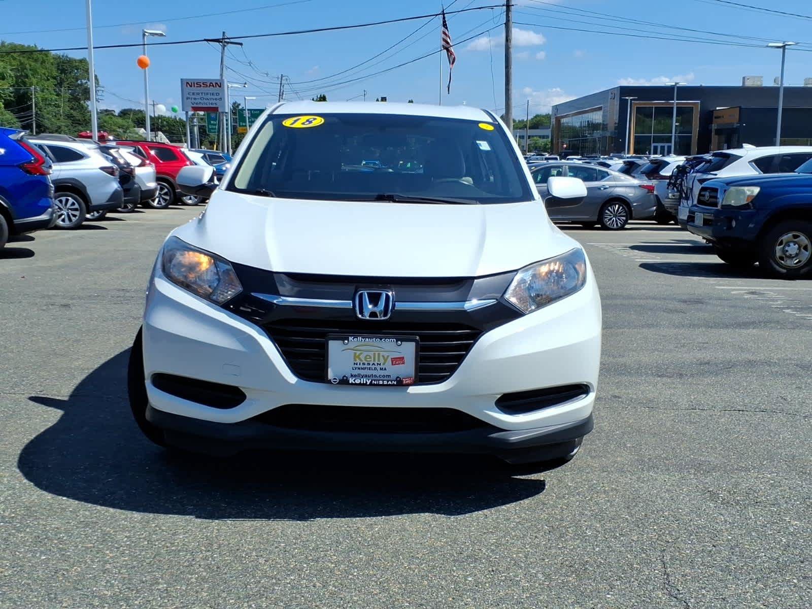 Used 2018 Honda HR-V LX image 2