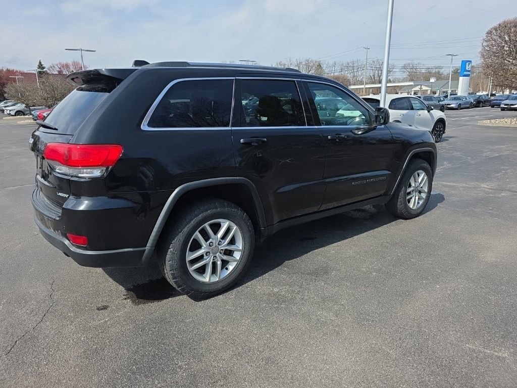 Used 2017 Jeep Grand Cherokee Laredo w/ Quick Order Package 23E image 8