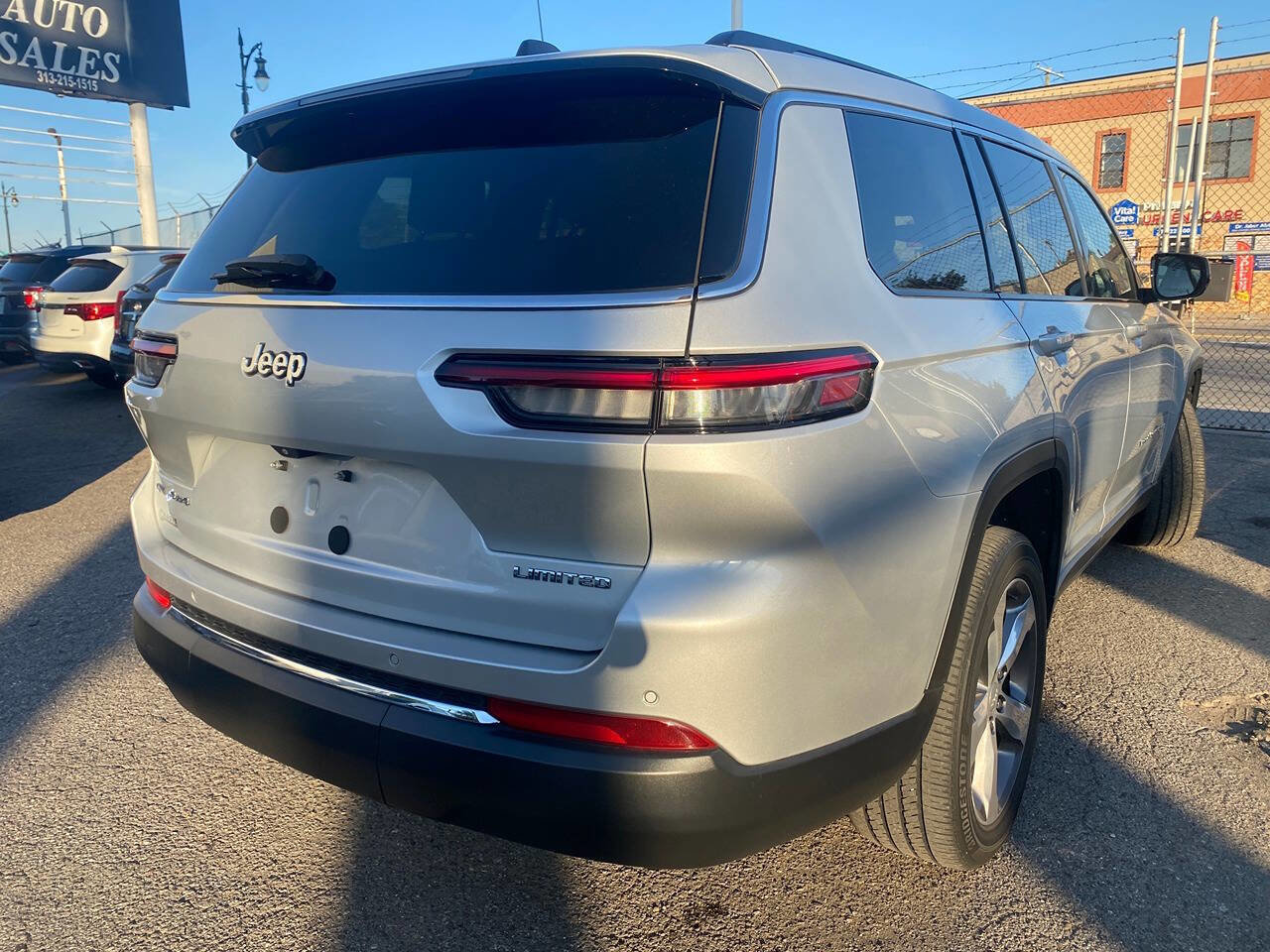 Used 2021 Jeep Grand Cherokee L Limited image 7