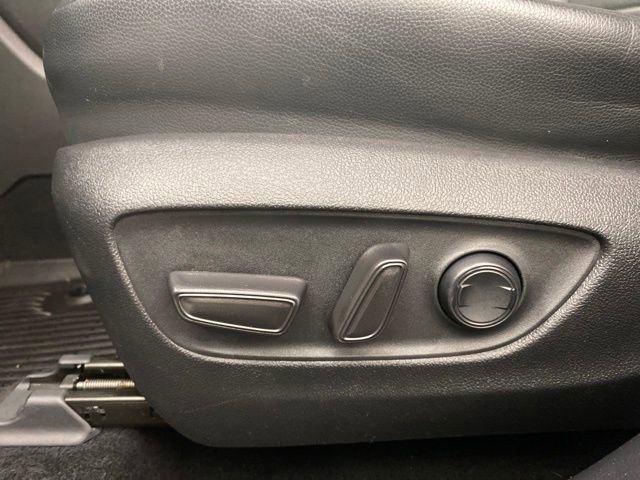 Used 2022 Toyota Highlander XLE image 13