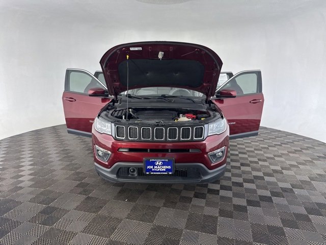 Used 2020 Jeep Compass Latitude image 11