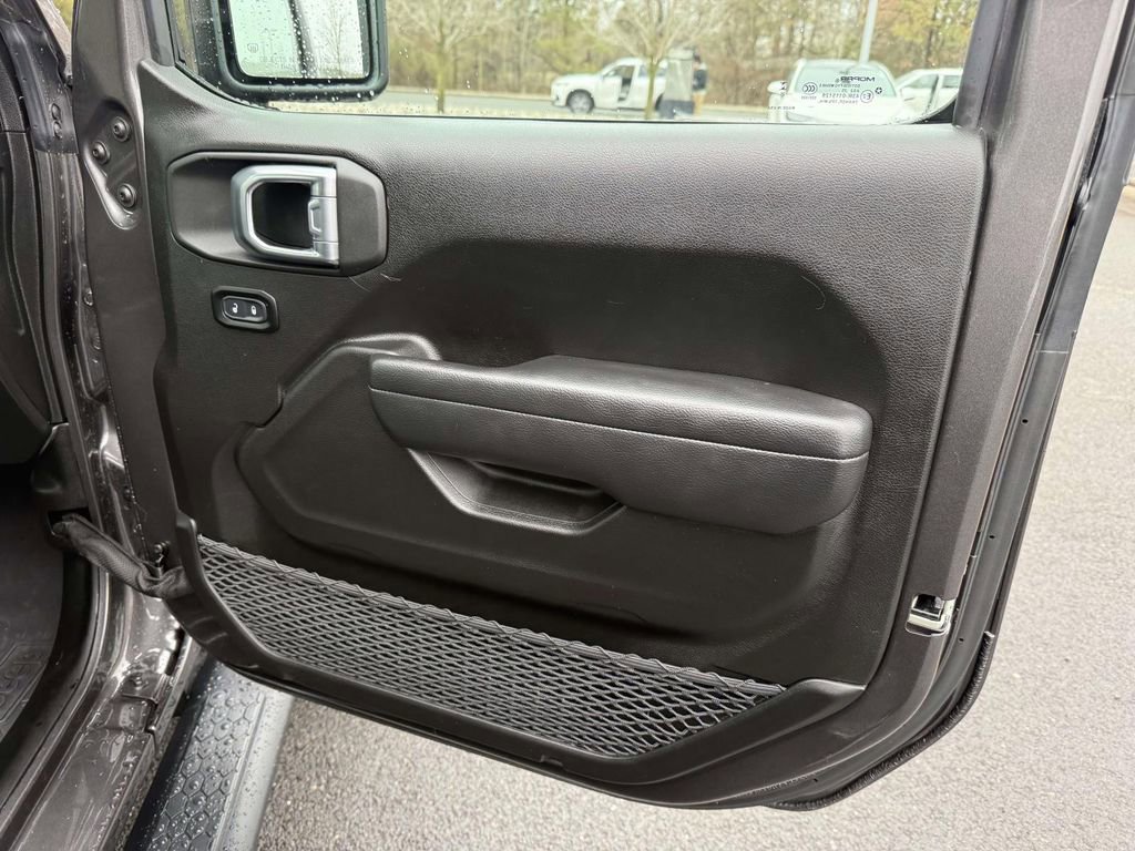 Used 2025 Jeep Wrangler Unlimited Sport S 4xe w/ Convenience Group image 15