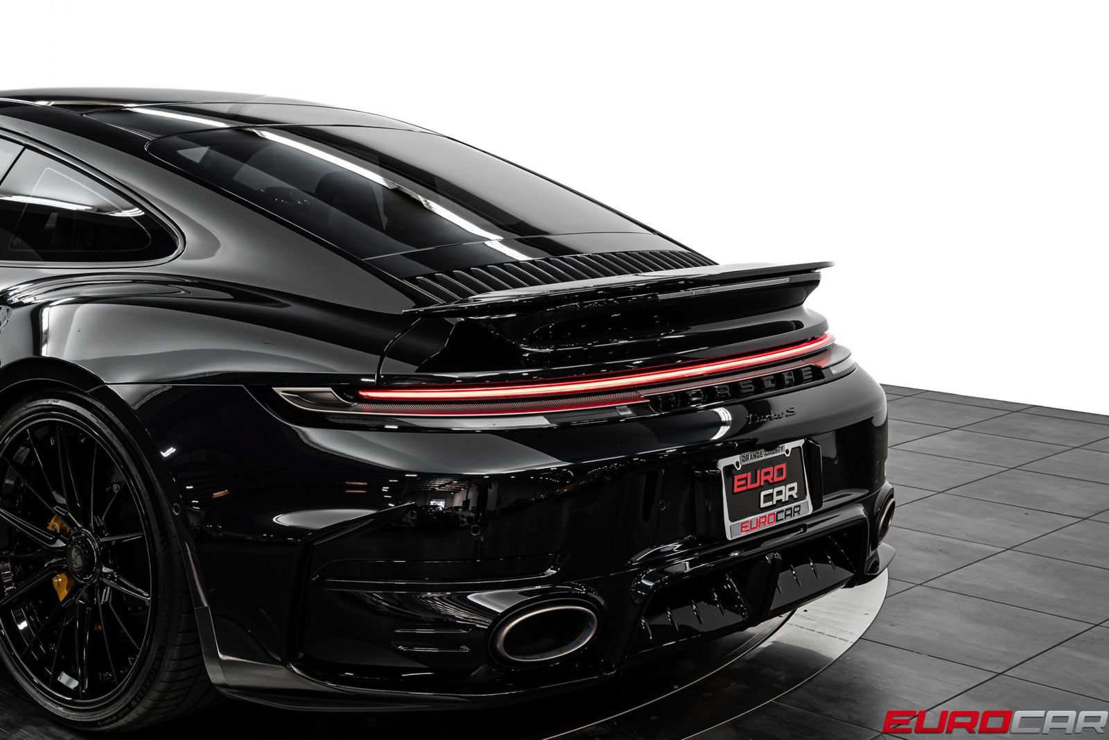 Used 2026 Porsche 911 Turbo S AWD/4WD image 17