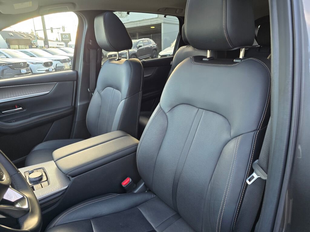 Certified 2024 MAZDA CX-90 Plug-In Hybrid w/ Preferred image 24