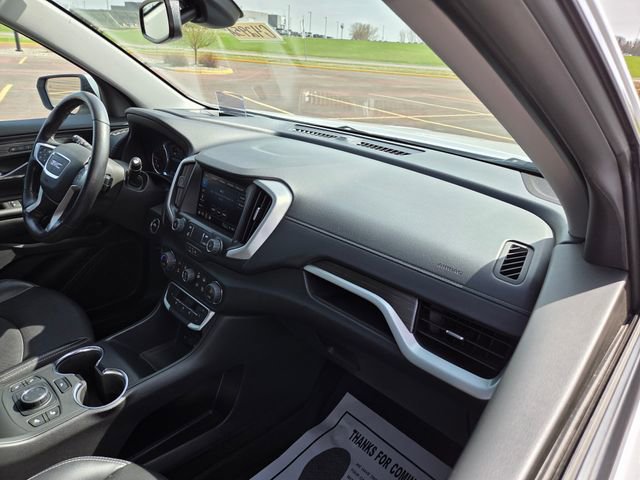 Used 2022 GMC Terrain SLT w/ Tech Package AWD/4WD image 36