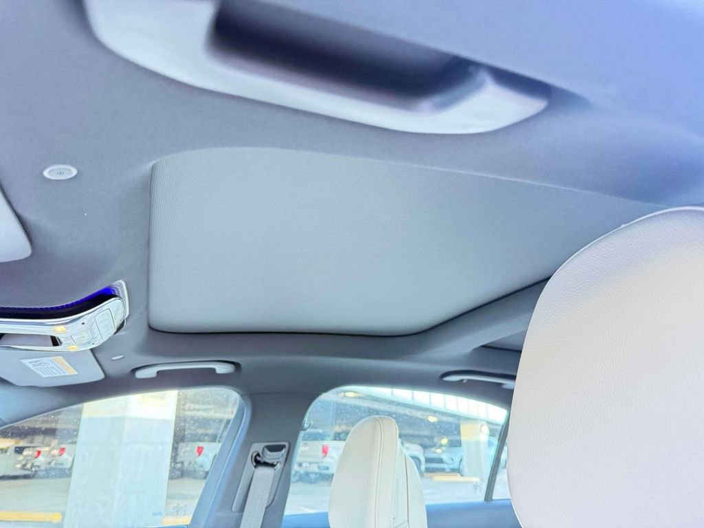 Used 2026 Mercedes-Benz C 300 Sedan image 8