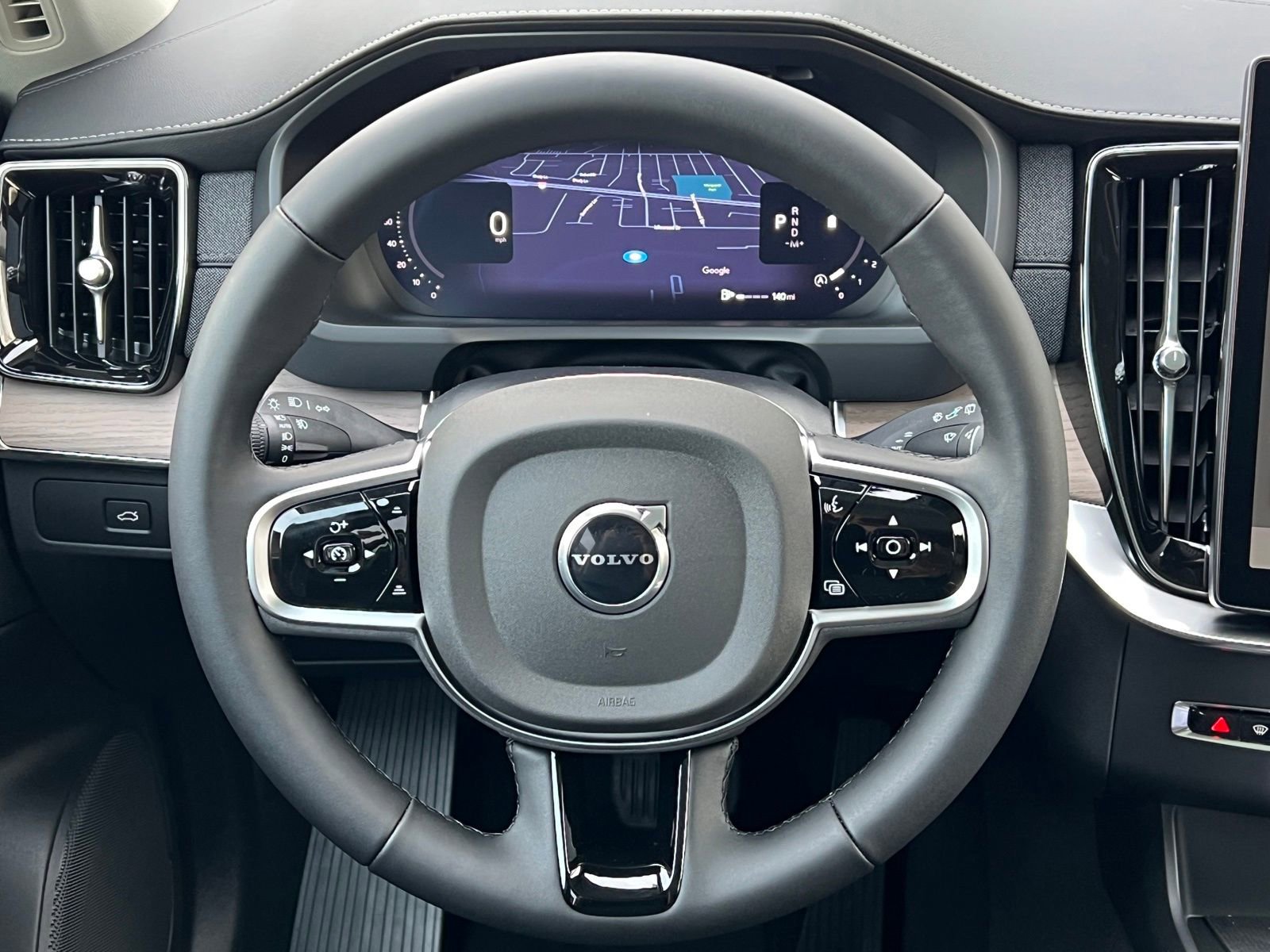 New 2026 Volvo XC90 B6 Plus w/ Protection Package Premier image 23