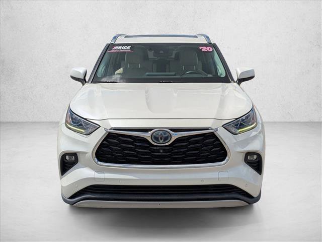 Used 2020 Toyota Highlander Platinum FWD image 2