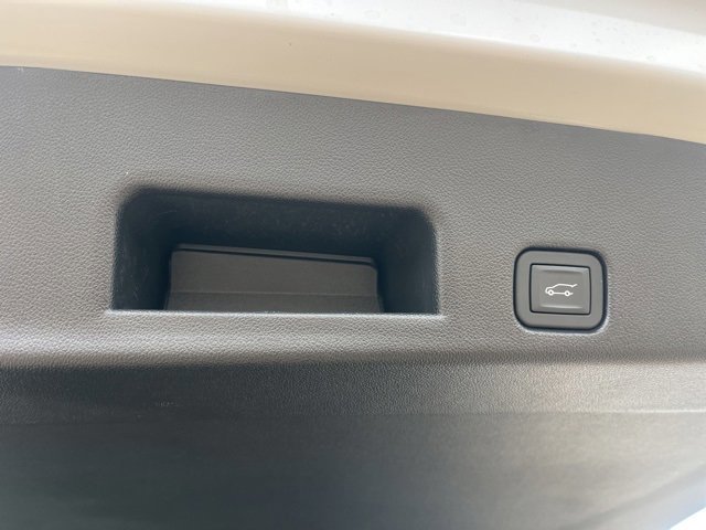 New 2026 Buick Enclave Preferred w/ Power Package image 44