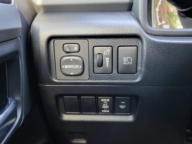 Used 2023 Toyota 4Runner SR5 AWD/4WD image 22
