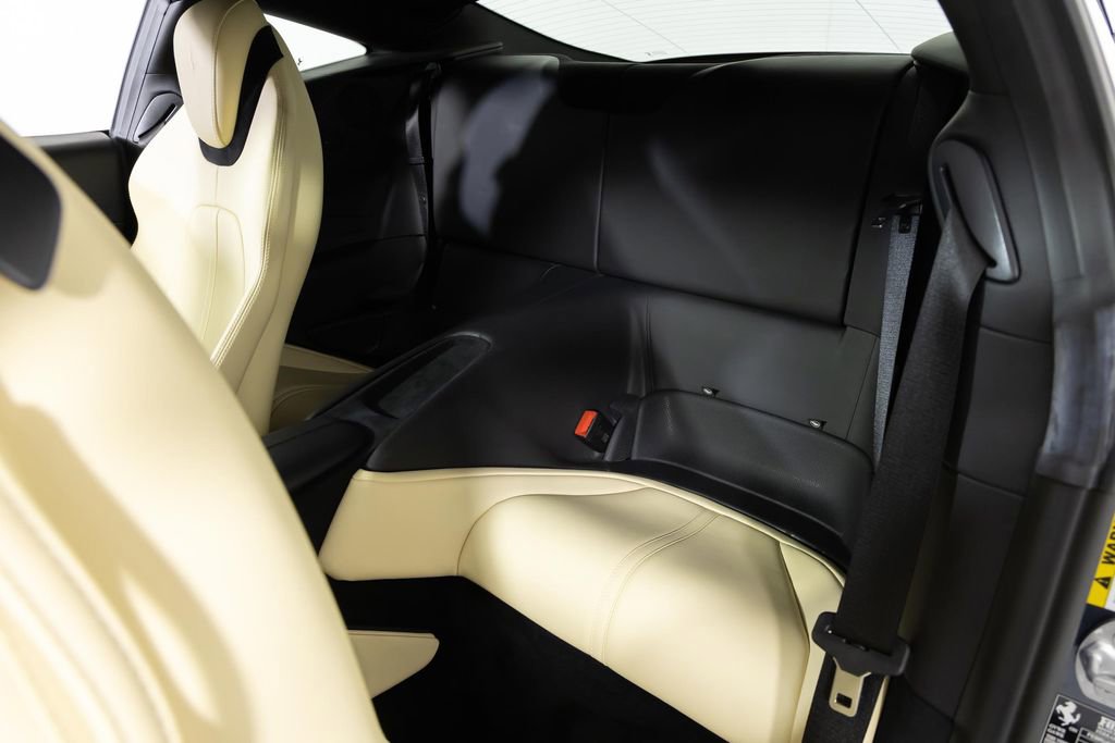 Used 2021 Ferrari Roma image 37