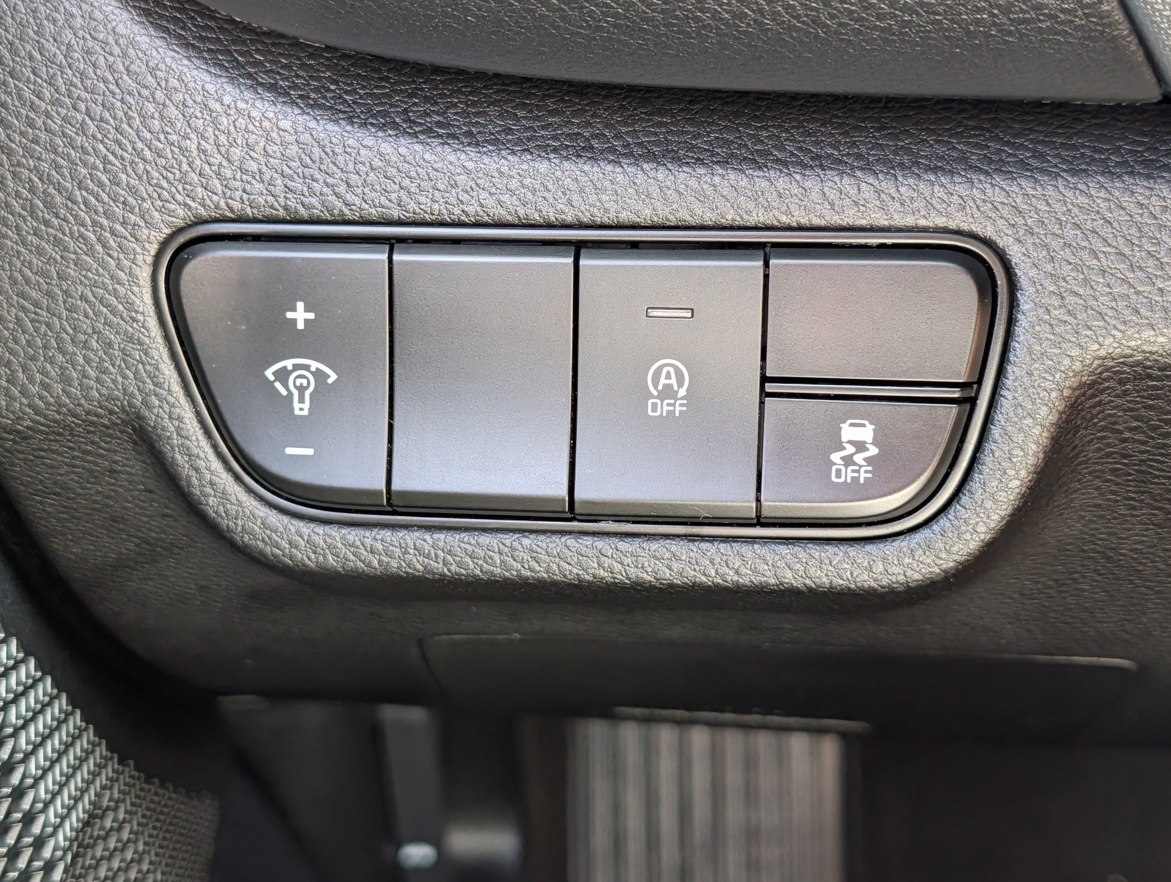 Certified 2024 Kia Seltos LX AWD/4WD image 26